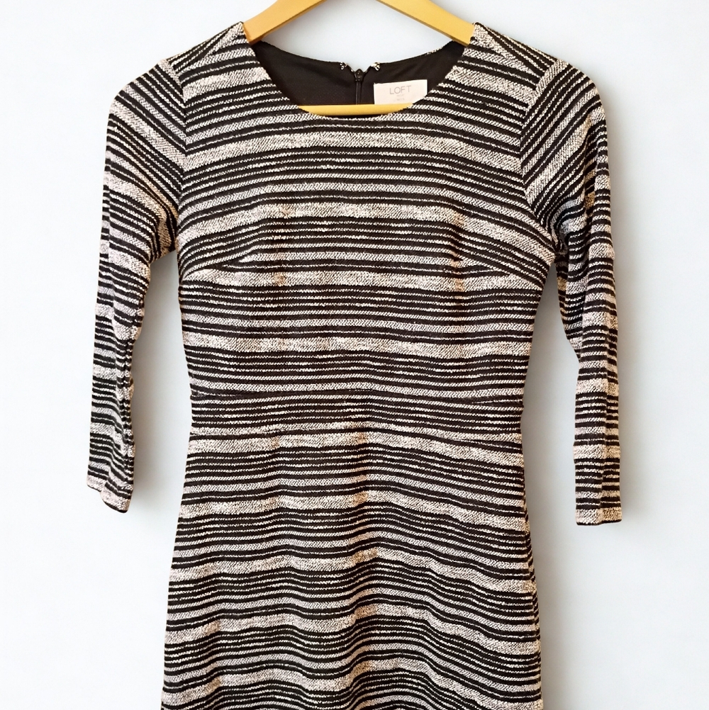 LOFT Outlet Petite Dress 0P Black White Striped Long Sleeve Knit Sheath Casual S